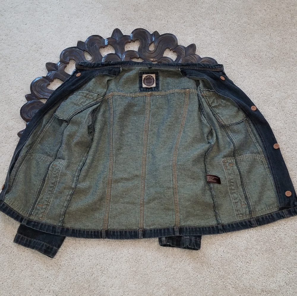 🤗🤗SOLD!🤗🤗VINTAGE, Giacca Jeans/Denim Jacket. A Relaxed Fit Trucker Jacket! - Picture 2 of 8